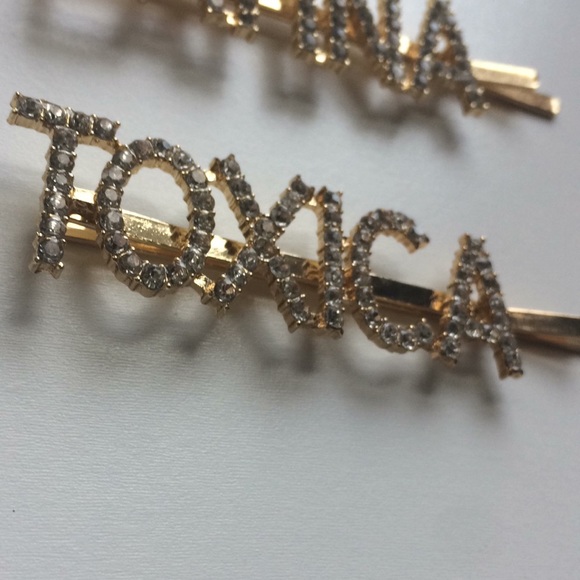 Hair Clips - Picture 2 of 5